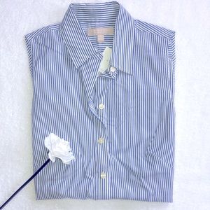 FLASH SALE! NWT Banana Republic Non Iron Fitted Sleeveless Top